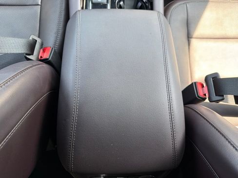 Used 2025 Ford Explorer Platinum w/ LUX Leather Package AWD/4WD image 46