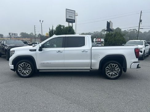Used 2024 GMC Sierra 1500 Denali Ultimate AWD/4WD image 1