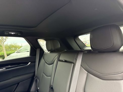 Used 2025 Cadillac XT5 Premium Luxury w/ Technology Package image 15