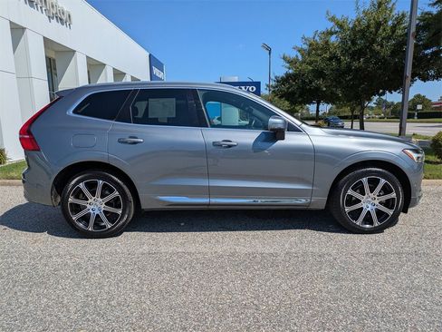 Certified 2021 Volvo XC60 T5 Inscription w/ Advanced Package image 3