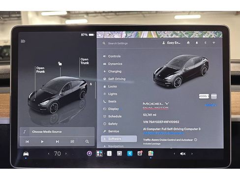 Used 2022 Tesla Model Y Performance AWD/4WD image 28