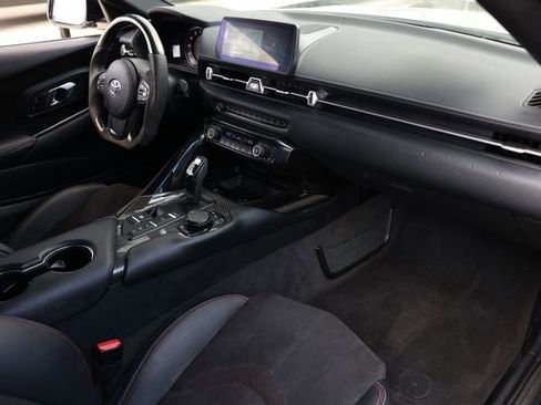 Used 2021 Toyota Supra w/ Safety & Technology Package RWD image 15