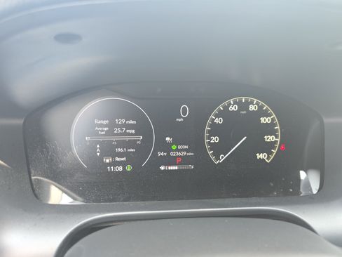 Used 2024 Honda HR-V Sport image 18