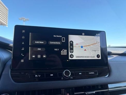 Used 2025 Mitsubishi Outlander SE FWD image 16