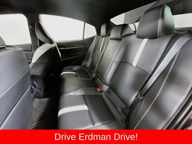 Used 2026 Toyota Camry SE FWD image 8