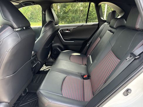 Used 2024 Toyota RAV4 XSE AWD/4WD image 13
