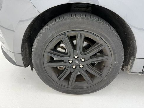 Used 2022 Ford Edge ST-Line image 6