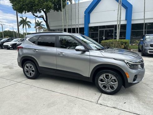 Used 2024 Kia Seltos S FWD image 34