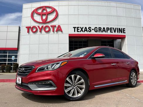 Used 2017 Hyundai Sonata Sport w/ Value Edition Package 02 image 2