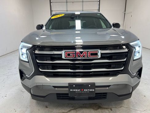 Used 2025 GMC Terrain Elevation FWD image 13