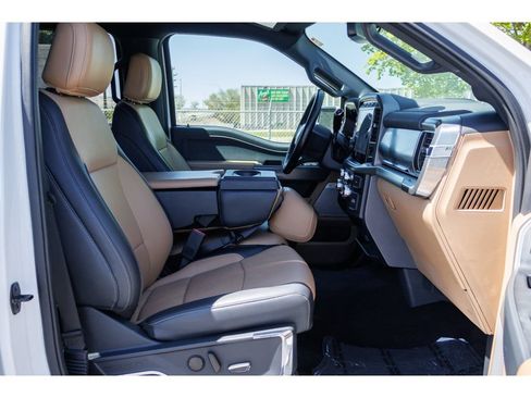 Used 2022 Ford F150 Lariat AWD/4WD image 11