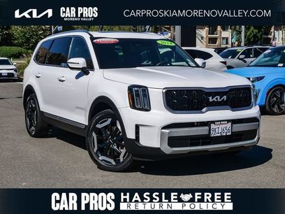 Certified 2024 Kia Telluride EX w/ EX Captain's Chair Package