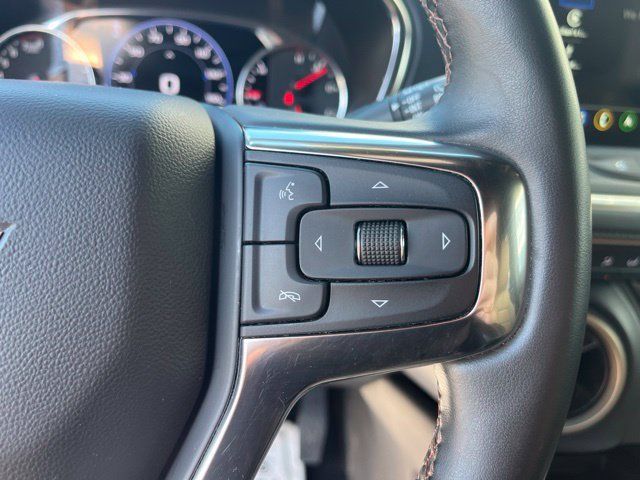 Used 2023 Chevrolet Blazer Premier w/ Driver Confidence II Package AWD/4WD image 17