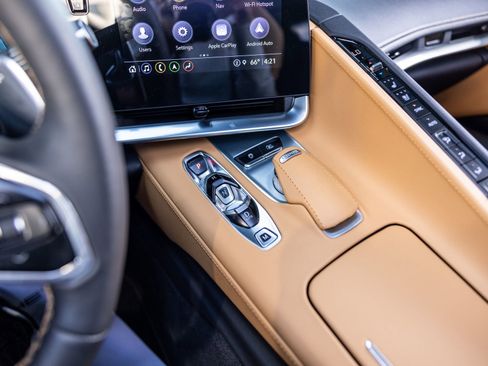 Used 2023 Chevrolet Corvette Stingray Preferred Conv w/ Z51 Performance Package RWD image 30