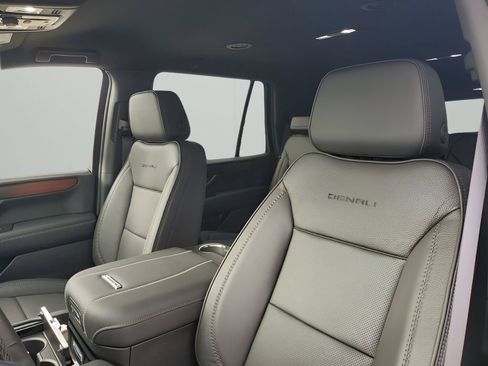 New 2026 GMC Yukon Denali image 31
