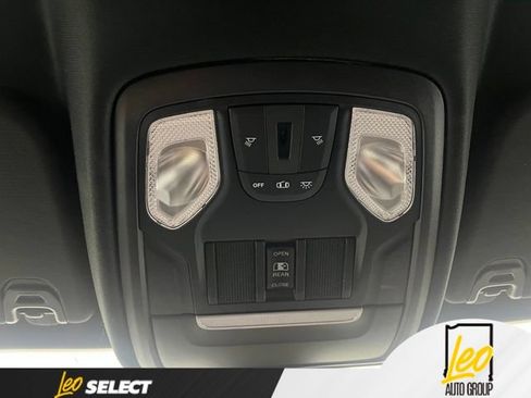Used 2022 RAM 1500 Big Horn AWD/4WD image 26