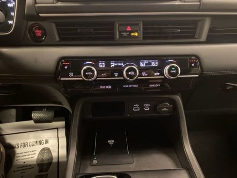 Certified 2025 Honda Pilot EX-L image 12