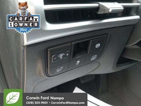 Used 2026 Hyundai Tucson Limited image 13