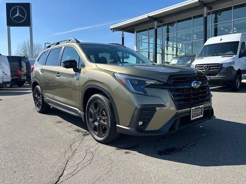 Used 2023 Subaru Ascent Onyx Edition Limited image 1