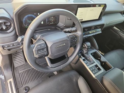 Used 2024 Toyota Land Cruiser image 10