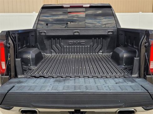 Used 2021 GMC Sierra 1500 SLT image 9