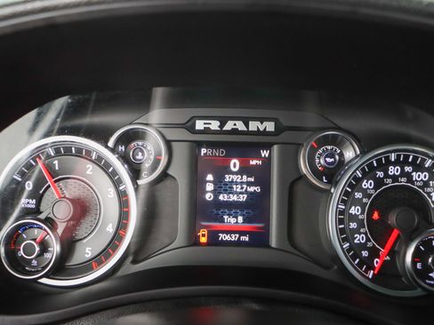 Used 2022 RAM 2500 Big Horn w/ Cold Weather Group AWD/4WD image 15