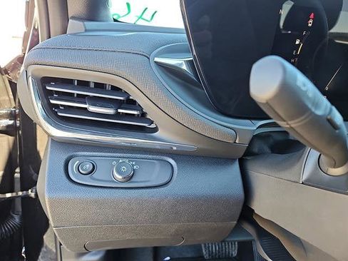 New 2026 Buick Envista Preferred image 15