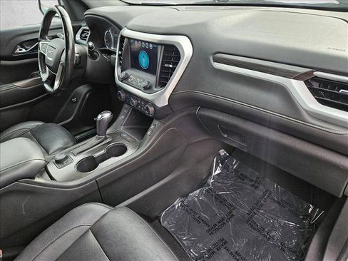 Used 2018 GMC Acadia SLT image 21