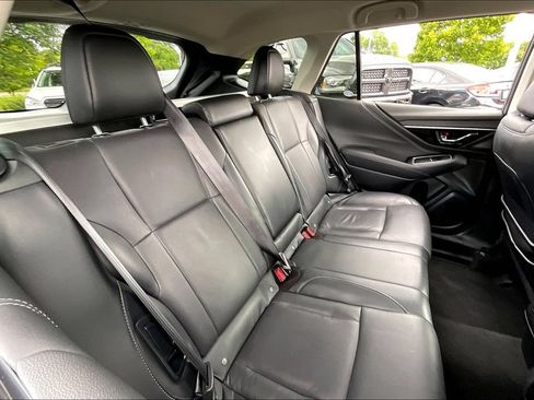 Used 2024 Subaru Outback Limited AWD/4WD image 30