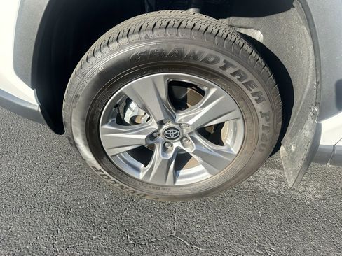 Certified 2024 Toyota RAV4 XLE image 7