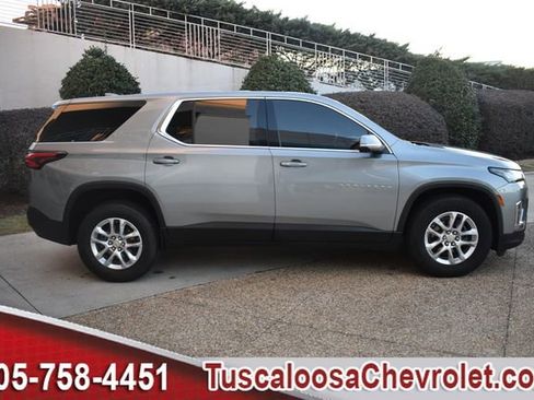 Certified 2023 Chevrolet Traverse LS image 12