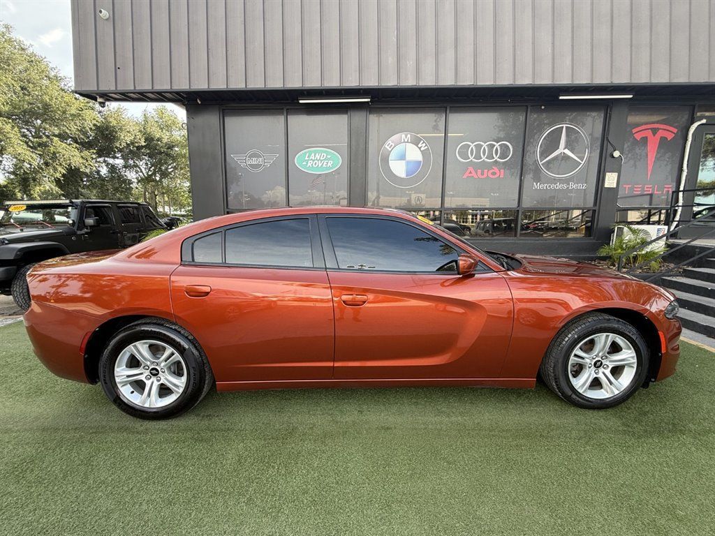 Used 2020 Dodge Charger SXT RWD image 8
