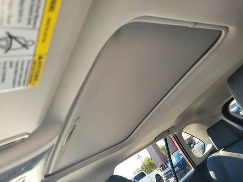 Used 2022 Toyota RAV4 XLE image 20