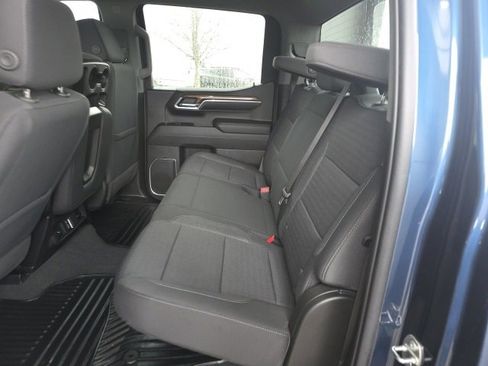 Used 2023 Chevrolet Silverado 1500 LT image 18