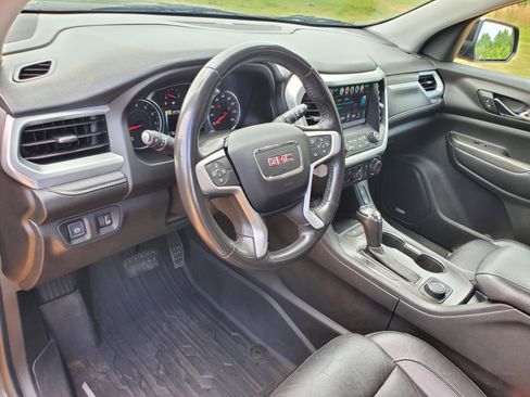 Used 2019 GMC Acadia SLT w/ Black Edition AWD/4WD image 25