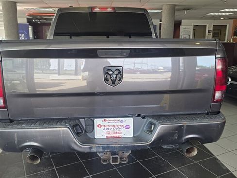 Used 2014 RAM 1500 Express AWD/4WD image 7