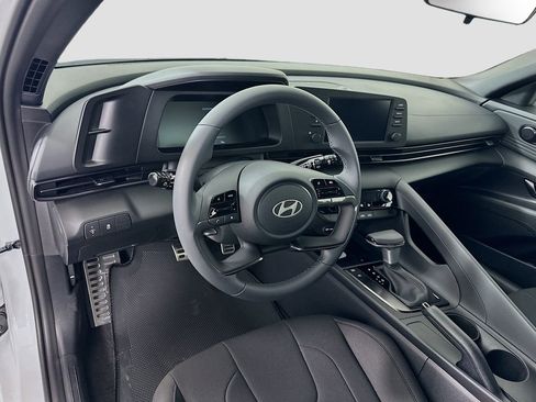 New 2026 Hyundai Elantra Sport image 9