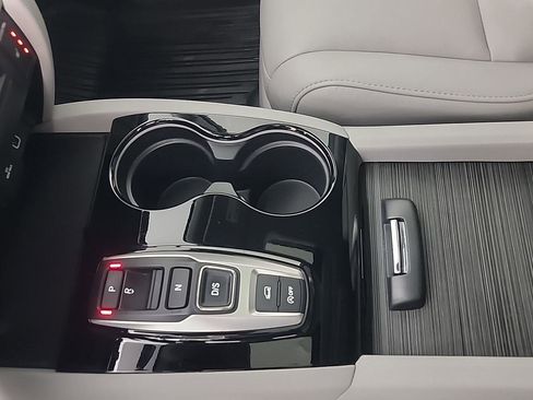 Used 2020 Honda Pilot Touring image 35