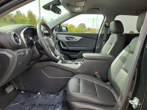 Used 2023 Chevrolet Blazer LT image 15