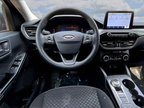 Certified 2025 Ford Escape Active FWD image 10