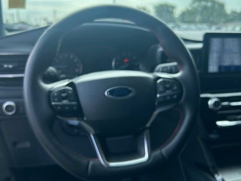 Used 2022 Ford Explorer ST-Line AWD/4WD image 11