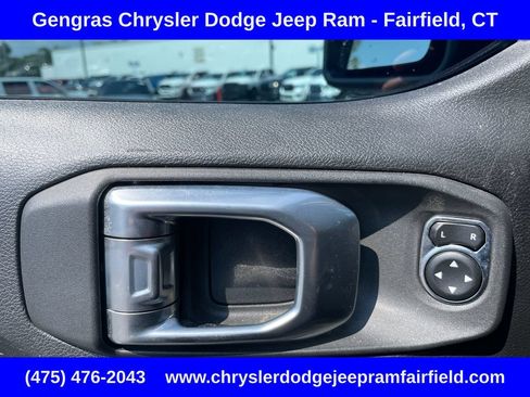 Used 2023 Jeep Wrangler Unlimited Sport AWD/4WD image 41