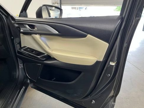 Used 2018 MAZDA CX-9 Grand Touring AWD/4WD image 12