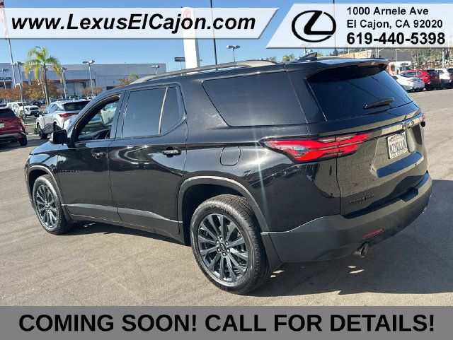 Used 2022 Chevrolet Traverse RS w/ LPO, Cargo Package FWD image 4