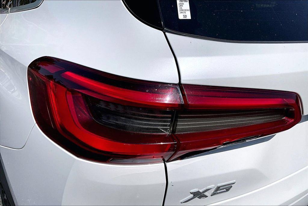 Used 2020 BMW X5 xDrive40i w/ Convenience Package AWD/4WD image 28