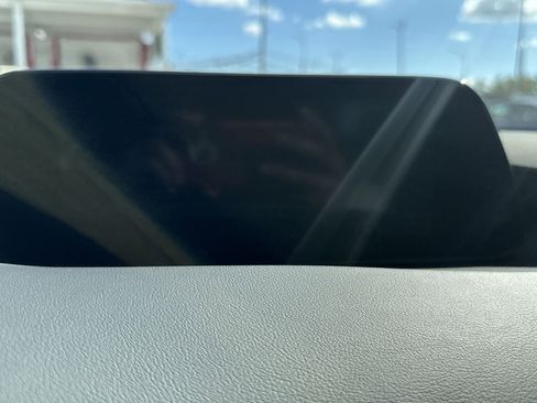 Used 2022 MAZDA MAZDA3 s image 20