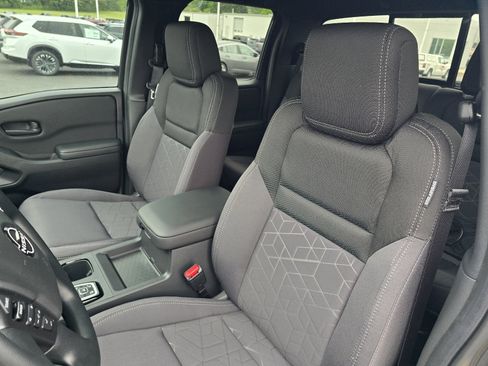 New 2026 Nissan Frontier SV AWD/4WD image 14