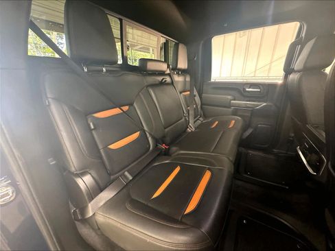 Used 2023 GMC Sierra 2500 AT4 w/ AT4 Premium Plus Package AWD/4WD image 29