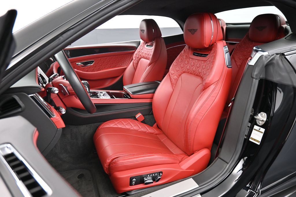 Certified 2022 Bentley Continental GT AWD/4WD image 5