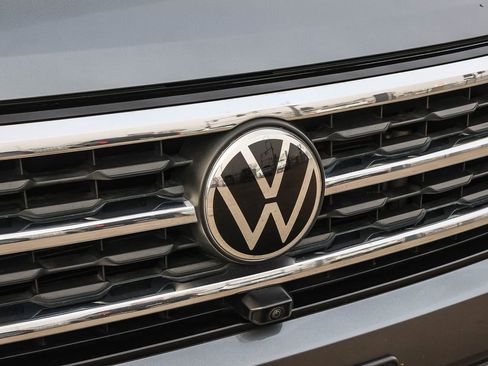 Used 2021 Volkswagen Atlas SEL Premium image 15